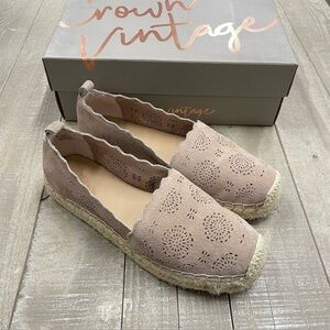 🆕✨Crown Vintage✨Leather “Clove” Mauve Espadrille✨